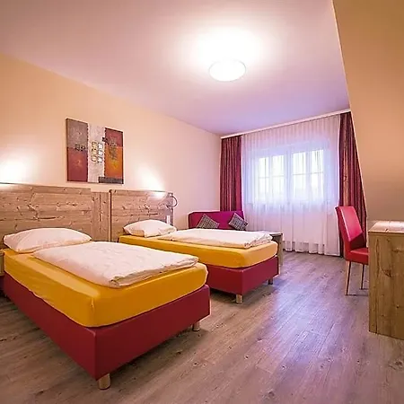 Landgasthof Schwarzes Ross 3*
